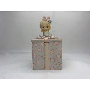 Precious Moments 2003 American Greetings Trinket Box A Moms Love Gift For Mom